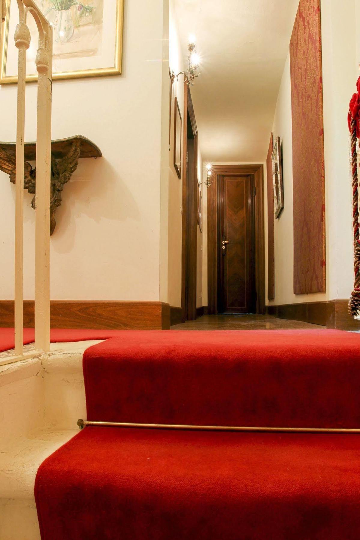 Sarai Apartments Venice Ngoại thất bức ảnh
